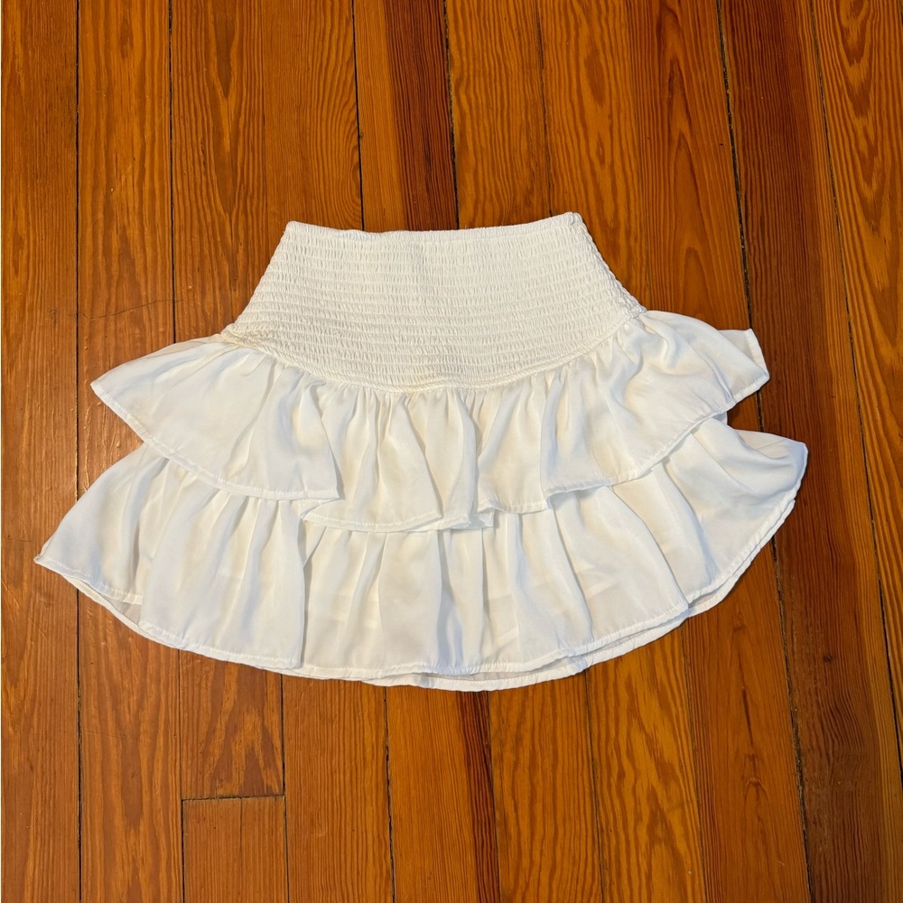 White High Waisted Ruffled Skirt